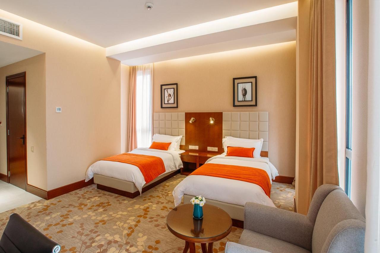 Horizont Hotel Tbilisi Ngoại thất bức ảnh