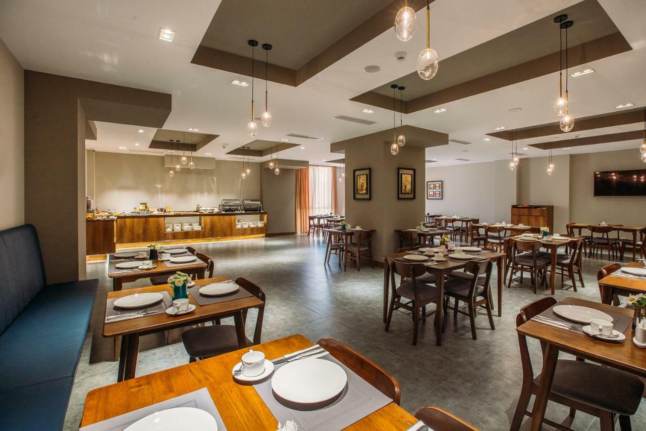 Horizont Hotel Tbilisi Ngoại thất bức ảnh