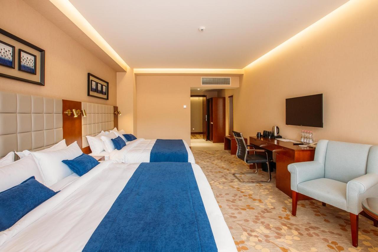 Horizont Hotel Tbilisi Ngoại thất bức ảnh