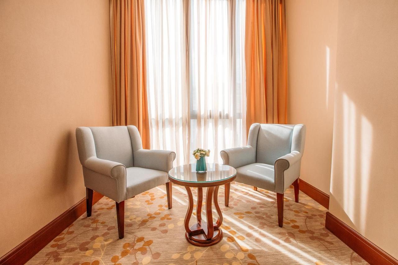 Horizont Hotel Tbilisi Ngoại thất bức ảnh