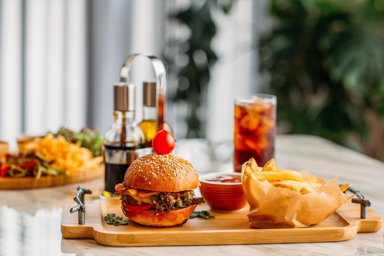 Horizont Hotel Tbilisi Ngoại thất bức ảnh