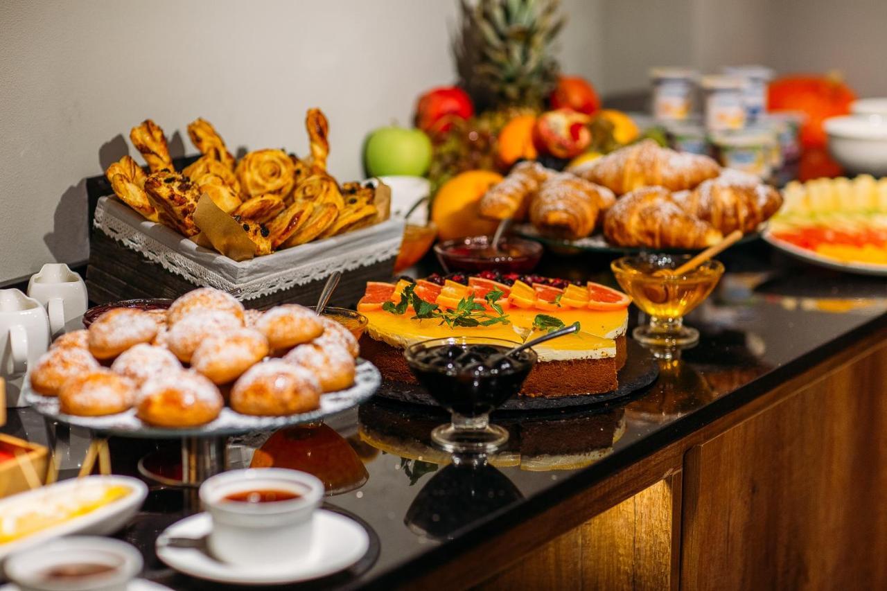 Horizont Hotel Tbilisi Ngoại thất bức ảnh