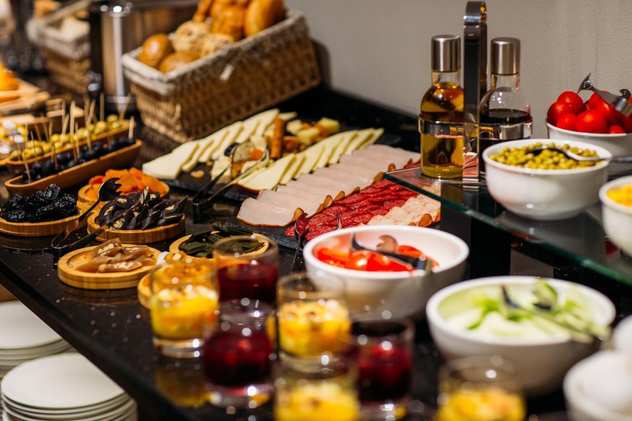 Horizont Hotel Tbilisi Ngoại thất bức ảnh